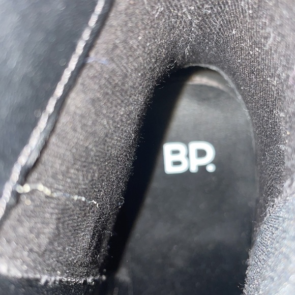 Never worn booties - Picture 5 of 6